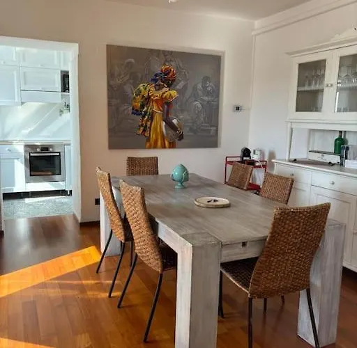 Tra Cielo E Mare * ג'ובינאצו